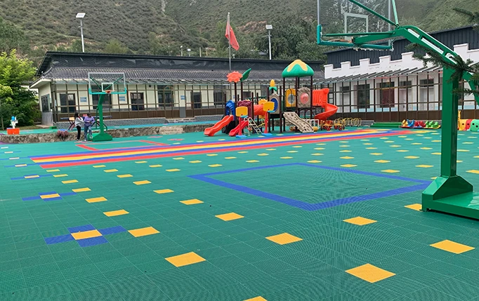 interlocking basketball court