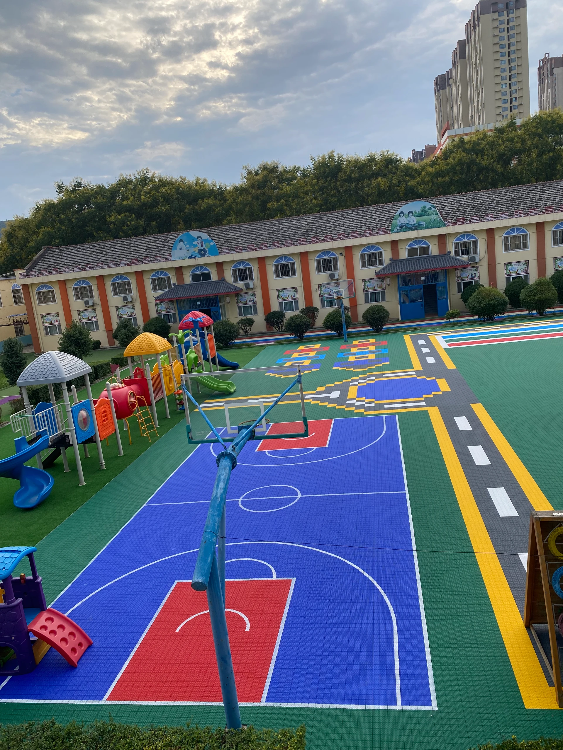 Red Maple Hardwood Flooring   Durable & Elegant Commercial Solutions