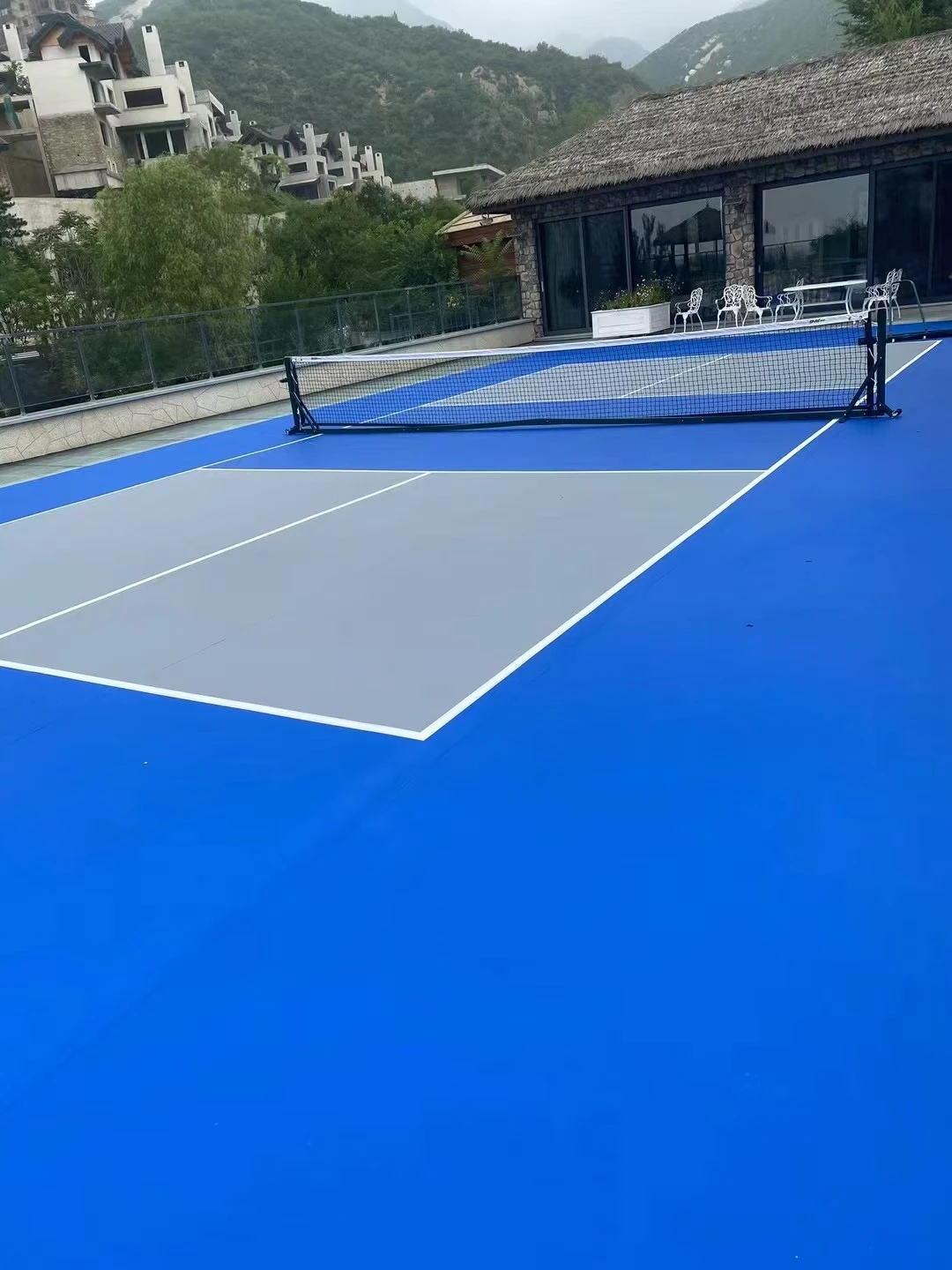 Commercial Flooring Systems   Durable, Custom Designs for Gyms & Offices