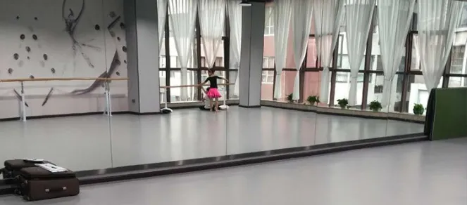 Interlocking Outdoor Basketball Flooring Durable & Easy Install