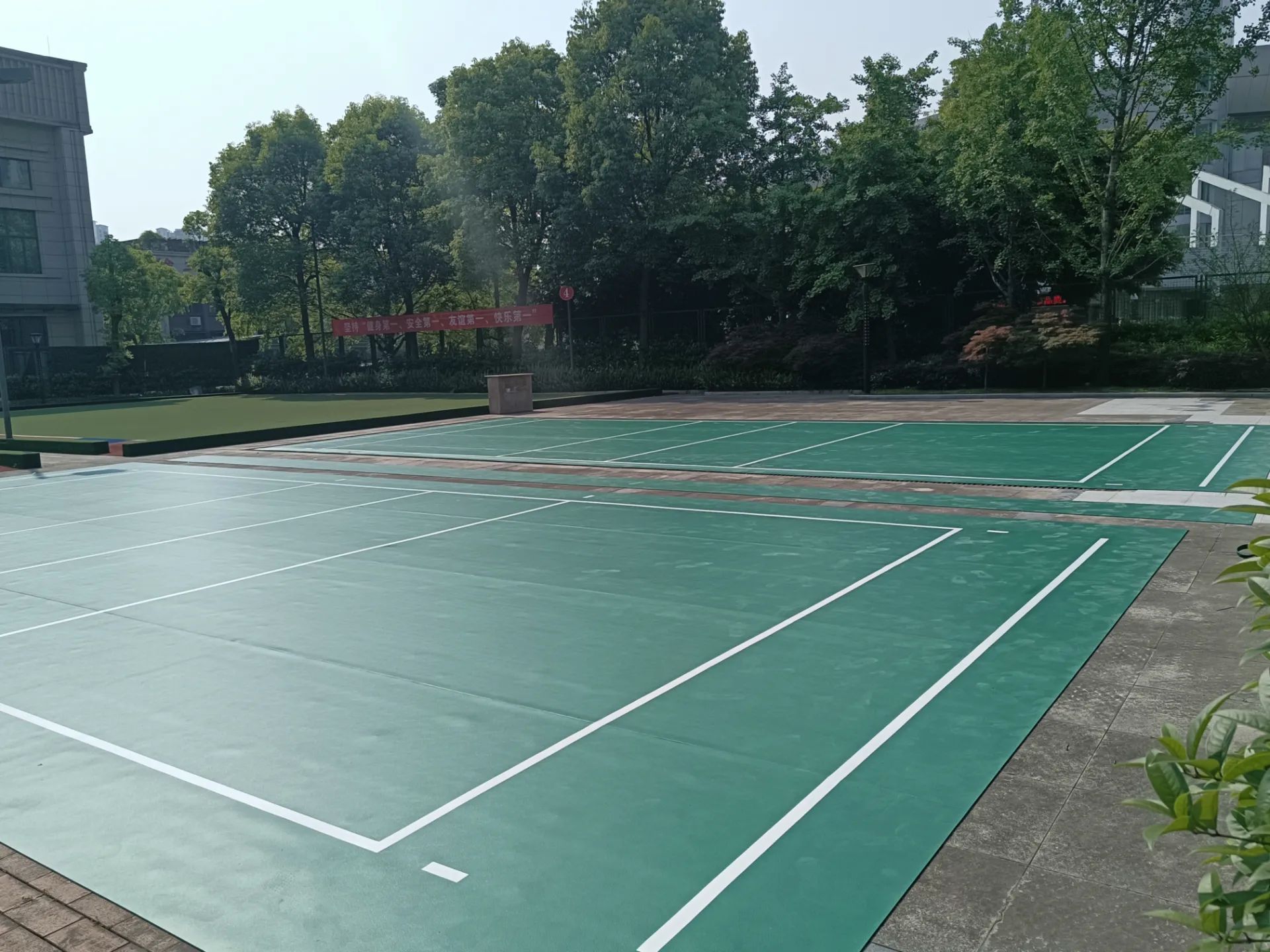Interlocking Basketball Tiles   Durable Slip-Resistant Court Flooring for Indoor & Outdoor Use